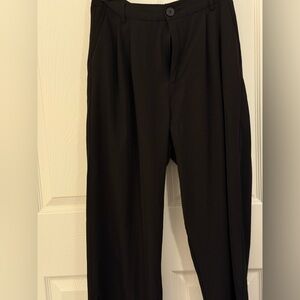 SHEIN Women’s pleated Trousers